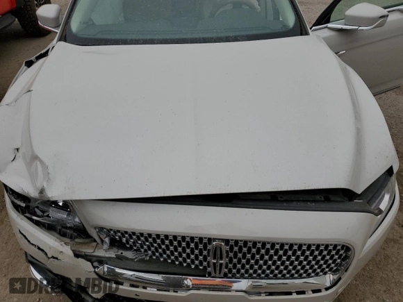 2020 Lincoln Continental Standard with VIN 1LN6L9VK5L5601259, listed as a Copart auction lot 87613025 with 50,186 mi miles and Salvage Title. Bid and sale history available at carsss.com. Image 12.