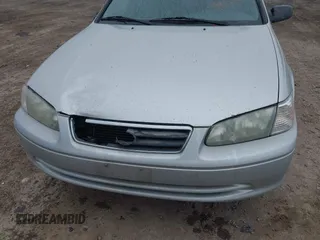 2001 Toyota Camry CE with VIN 4T1BG22K41U832610, listed as a IAAI auction lot 42010506 with 142,175 mi miles. Bid and sale history available at carsss.com. Image 12.
