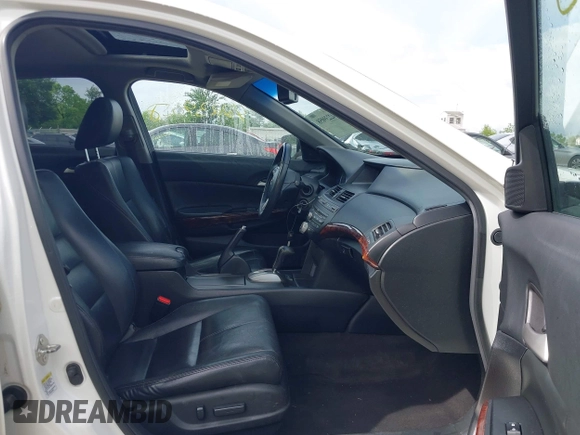 2012 Honda Crosstour EX-L z VIN 5J6TF2H5XCL001421, wystawiony jako IAAI lot #42239058 z przebiegiem 225 974 mil mil oraz . Historia ofert i sprzedaży dostępna na DreamBid. Obrazek 5.
