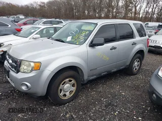 2008 Ford Escape XLS with VIN 1FMCU92Z18KE18919, listed as a IAAI auction lot 40941548 with Not provided miles and . Bid and sale history available at DreamBid. Image 2.