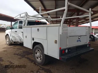 2022 Ram 2500 Tradesman с VIN 3C7WR4HJXNG108118, выставлен на аукционе IAAI как лот 42378460 с пробегом 164 535 миль миль и . История ставок и продаж доступна на DreamBid. Изображение 3.