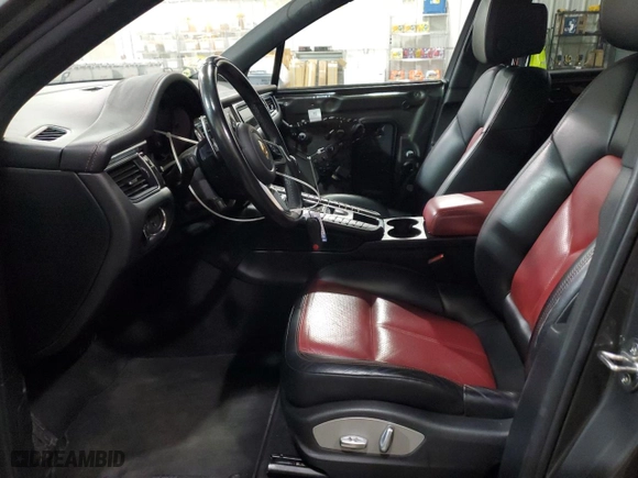 2018 Porsche Macan with VIN WP1AA2A51JLB17298, listed as a Copart auction lot 48912325 with 63,868 mi miles and Salvage Title. Bid and sale history available at carsss.com. Image 7.