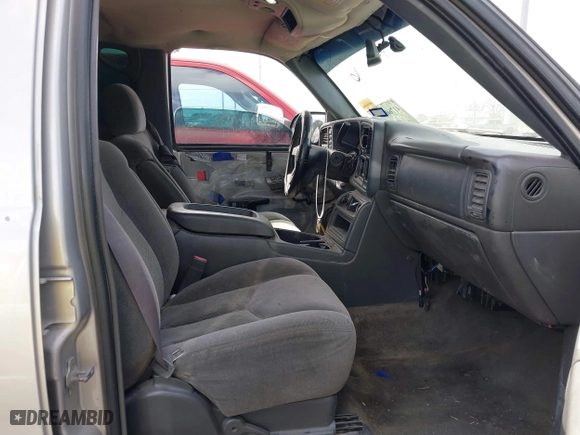 2006 Chevrolet Silverado 1500 LT1 with VIN 2GCEK13T761140183, listed as a IAAI auction lot 41760307 with 225,644 mi miles. Bid and sale history available at carsss.com. Image 5.