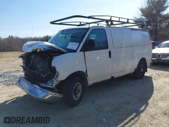 2007 GMC Savana Cargo with VIN 1GTGG25V771121736, listed as a IAAI auction lot 41805051 with 256,805 mi miles. Bid and sale history available at carsss.com. Image 17.