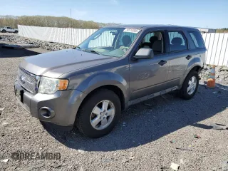 2009 Ford Escape XLS с VIN 1FMCU02769KB79038, выставлен на аукционе Copart как лот 54910305 с пробегом 123 014 миль миль и Чистый • Clean title. История ставок и продаж доступна на DreamBid. Изображение 1.