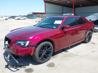 2019 Chrysler 300 with VIN 2C3CCABGXKH686121, listed as a IAAI auction lot 41995862 with 50,577 mi miles. Bid and sale history available at carsss.com. Image 19.