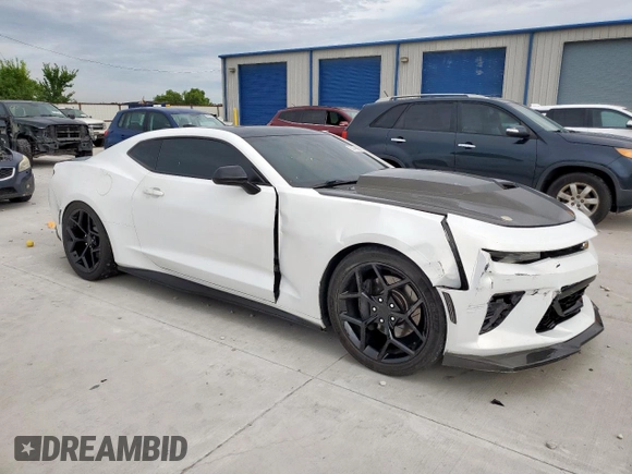 2016 Chevrolet Camaro 2SS with VIN 1G1FG1R76G0136647, listed as a Copart auction lot 60449895 with 124,354 mi miles and Salvage title. Bid and sale history available at DreamBid. Image 4.