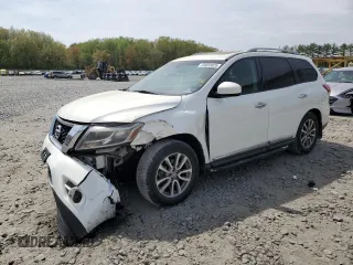 2014 Nissan Pathfinder SV z VIN 5N1AR2MM8EC714236, wystawiony jako Copart lot #54655825 z przebiegiem 120 115 mil mil oraz Szkoda całkowita • Salvage title. Historia ofert i sprzedaży dostępna na DreamBid. Obrazek 1.