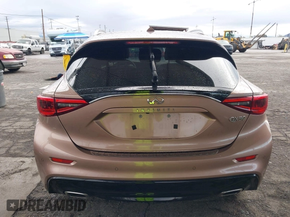 2017 Infiniti QX30 z VIN SJKCH5CP0HA021221, wystawiony jako IAAI lot #41771213 z przebiegiem 88 351 mil mil oraz . Historia ofert i sprzedaży dostępna na DreamBid. Obrazek 17.