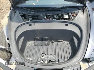 2023 Tesla Model 3 z VIN 5YJ3E1EA6PF579920, wystawiony jako Copart lot #60543565 z przebiegiem 55 574 mil mil oraz Czysty tytuł • Clean title. Historia ofert i sprzedaży dostępna na DreamBid. Obrazek 11.
