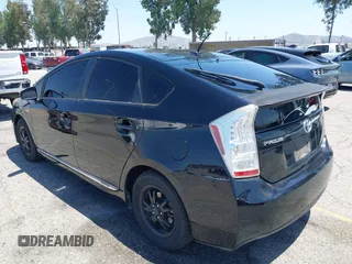 2011 Toyota Prius I z VIN JTDKN3DUXB1375772, wystawiony jako IAAI lot #42315979 z przebiegiem 208 265 mil mil oraz . Historia ofert i sprzedaży dostępna na DreamBid. Obrazek 3.