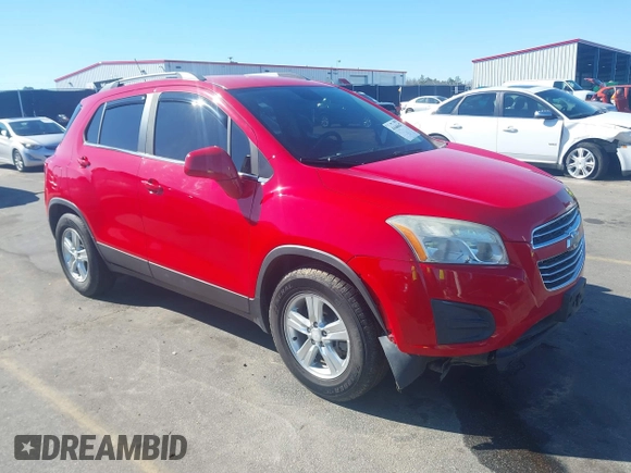 2015 Chevrolet Trax LT with VIN 3GNCJLSB8FL216708, listed as a IAAI auction lot 41646647 with 106,405 mi miles. Bid and sale history available at carsss.com. Image 1.