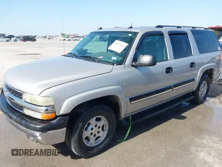 2005 Chevrolet Suburban LT z VIN 3GNEC16Z25G158651, wystawiony jako IAAI lot #42013616 z przebiegiem 221 755 mil mil oraz . Historia ofert i sprzedaży dostępna na DreamBid. Obrazek 2.