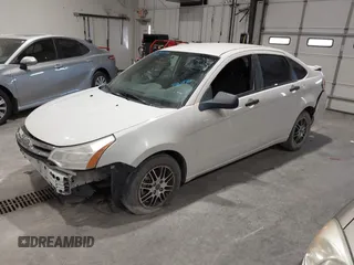 2010 Ford Focus SE with VIN 1FAHP3FN3AW190237, listed as a IAAI auction lot 42039390 with 338,458 mi miles. Bid and sale history available at carsss.com. Image 2.