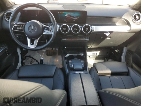 2023 Mercedes-Benz GLB 250 с VIN W1N4M4HB7PW267039, выставлен на аукционе Copart как лот 48365595 с пробегом Не указан миль и Списание • Salvage title. История ставок и продаж доступна на DreamBid. Изображение 8.