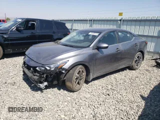 2024 Nissan Sentra SV z VIN 3N1AB8CV4RY273551, wystawiony jako Copart lot #70529314 z przebiegiem Nie podano mil oraz Szkoda całkowita • Salvage title. Historia ofert i sprzedaży dostępna na DreamBid. Obrazek 1.