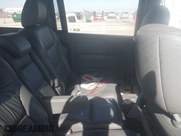 2008 Honda Odyssey EX-L with VIN 5FNRL38768B045992, listed as a IAAI auction lot 42217536 with 237,279 mi miles and . Bid and sale history available at DreamBid. Image 8.