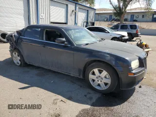 2006 Chrysler 300 Touring with VIN 2C3KK53G26H500906, listed as a Copart auction lot 69293044 with 198,853 mi miles and Salvage Title. Bid and sale history available at carsss.com. Image 4.
