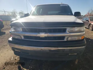 2006 Chevrolet Tahoe LS with VIN 1GNEC13V76R102353, listed as a Copart auction lot 84531434 with 155,724 mi miles and Salvage Title. Bid and sale history available at carsss.com. Image 5.