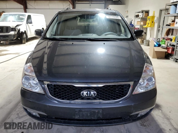 2014 Kia Sedona LX with VIN KNDMG4C77E6541368, listed as a Copart auction lot 52749305 with 130,253 mi miles and Salvage Title. Bid and sale history available at carsss.com. Image 5.