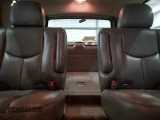 2005 GMC Yukon SLT with VIN 1GKEK13TX5R118933, listed as a Copart auction lot 87057744 with 213,900 mi miles and Salvage Title. Bid and sale history available at carsss.com. Image 10.