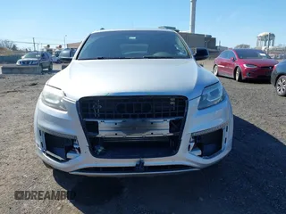 2015 Audi Q7 S line Prestige с VIN WA1DGAFE9FD029921, выставлен на аукционе IAAI как лот 42045827 с пробегом 78 162 миль миль и . История ставок и продаж доступна на DreamBid. Изображение 12.