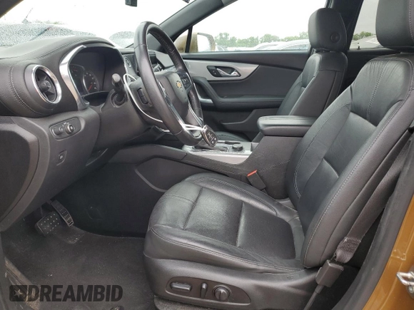 2019 Chevrolet Blazer z VIN 3GNKBDRS7KS608714, wystawiony jako Copart lot #53957205 z przebiegiem 126 162 mil mil oraz Szkoda całkowita • Salvage title. Historia ofert i sprzedaży dostępna na DreamBid. Obrazek 7.