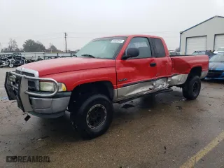 1999 Dodge Ram 1500 with VIN 3B7HF13Z4XG115014, listed as a Copart auction lot 84832044 with 203,821 mi miles and Salvage Title. Bid and sale history available at carsss.com. Image 1.