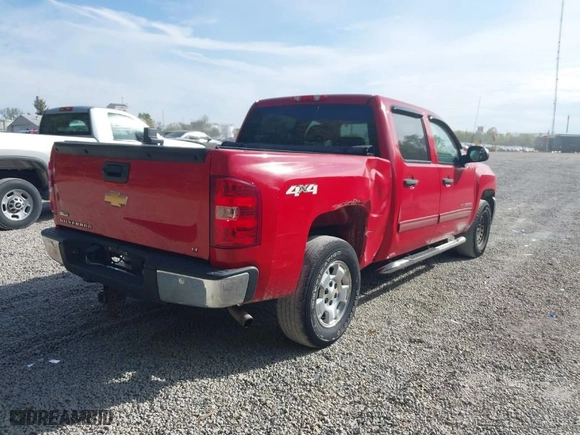 2012 Chevrolet Silverado 1500 LT with VIN 1GCPKSE71CF144202, listed as a IAAI auction lot 40365601 with 89,633 mi miles. Bid and sale history available at carsss.com. Image 4.