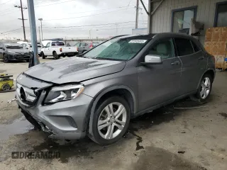 2015 Mercedes-Benz GLA 250 z VIN WDCTG4GBXFJ066625, wystawiony jako Copart lot #51849465 z przebiegiem 127 468 mil mil oraz Szkoda całkowita • Salvage title. Historia ofert i sprzedaży dostępna na DreamBid. Obrazek 1.