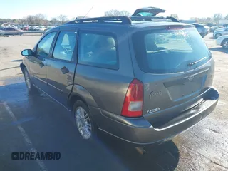 2003 Ford Focus SE Fleet с VIN 1FAFP36363W199085, выставлен на аукционе IAAI как лот 41832671 с пробегом 160 015 миль миль и . История ставок и продаж доступна на DreamBid. Изображение 3.