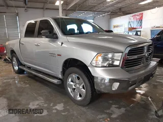 2014 Ram 1500 Lone Star z VIN 1C6RR6LT4ES414763, wystawiony jako IAAI lot #41401917 z przebiegiem 167 793 mil mil oraz . Historia ofert i sprzedaży dostępna na DreamBid. Obrazek 1.
