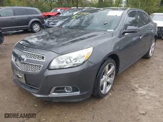 2013 Chevrolet Malibu LTZ with VIN 1G11H5SA1DF286288, listed as a IAAI auction lot 40457277 with 216,703 mi miles. Bid and sale history available at carsss.com. Image 17.