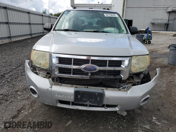 2008 Ford Escape XLS z VIN 1FMCU02Z88KB09430, wystawiony jako Copart lot #58158645 z przebiegiem 216 763 mil mil oraz Czysty tytuł • Clean title. Historia ofert i sprzedaży dostępna na DreamBid. Obrazek 5.