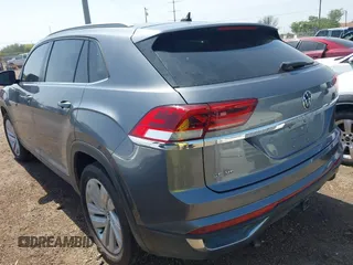 2022 Volkswagen Atlas SE с VIN 1V2JE2CA4NC201054, выставлен на аукционе IAAI как лот 41920943 с пробегом 68 407 миль миль и . История ставок и продаж доступна на DreamBid. Изображение 3.