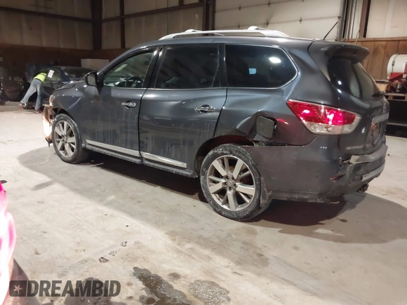 2014 Nissan Pathfinder SV with VIN 5N1AR2MM9EC678959, listed as a IAAI auction lot 41390134 with 120,085 mi miles. Bid and sale history available at carsss.com. Image 3.