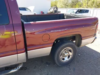 2001 Dodge 1500 with VIN 3B7HC13Y71G771067, listed as a IAAI auction lot 41811515 with 213,806 mi miles and . Bid and sale history available at DreamBid. Image 6.