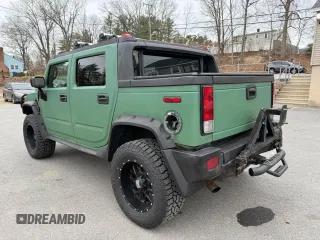 2005 Hummer H2 z VIN 5GRGN22U85107767, wystawiony jako Copart lot #56570325 z przebiegiem 197 076 mil mil oraz Tytuł czysty. Historia ofert i sprzedaży dostępna na DreamBid. Obrazek 3.