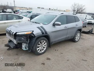 2017 Jeep Cherokee Limited with VIN 1C4PJMDS4HW597175, listed as a IAAI auction lot 41525358 with 87,227 mi miles. Bid and sale history available at carsss.com. Image 2.