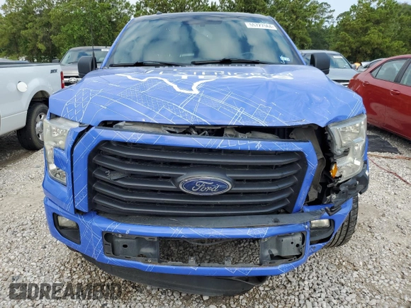 2015 Ford F-150 XL with VIN 1FTEX1CF7FKD55705, listed as a Copart auction lot 55727564 with 200,380 mi miles and Clean title. Bid and sale history available at DreamBid. Image 5.