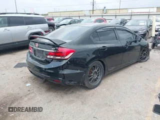 2014 Honda Civic Si z VIN 2HGFB6E58EH704947, wystawiony jako IAAI lot #41958324 z przebiegiem 177 517 mil mil oraz . Historia ofert i sprzedaży dostępna na DreamBid. Obrazek 4.