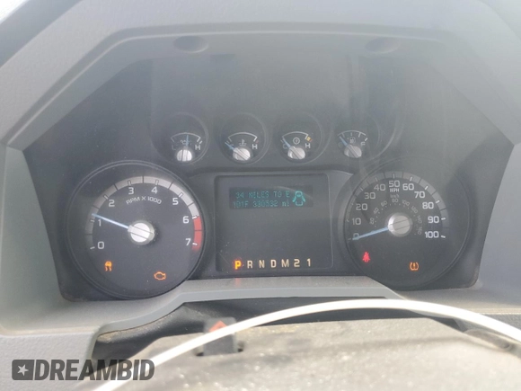 2013 Ford F-250 XL with VIN 1FT7X2B66DEA81666, listed as a Copart auction lot 65623755 with 330,532 mi miles and Salvage title. Bid and sale history available at DreamBid. Image 9.