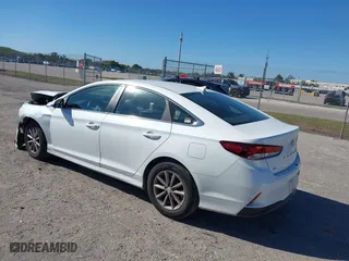 2019 Hyundai Sonata SE with VIN 5NPE24AF5KH787107, listed as a IAAI auction lot 41726970 with 148,943 mi miles. Bid and sale history available at carsss.com. Image 3.
