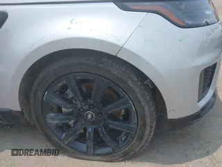 2020 Land Rover Range Rover Sport HSE z VIN SALWR2SU0LA732695, wystawiony jako IAAI lot #42372564 z przebiegiem 70 265 mil mil oraz . Historia ofert i sprzedaży dostępna na DreamBid. Obrazek 17.