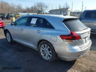 2013 Toyota Venza LE with VIN 4T3BA3BB6DU040736, listed as a IAAI auction lot 41763521 with 146,757 mi miles. Bid and sale history available at carsss.com. Image 3.