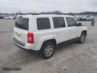 2014 Jeep Patriot Sport with VIN 1C4NJPBAXED504895, listed as a IAAI auction lot 41837883 with 272,331 mi miles. Bid and sale history available at carsss.com. Image 4.