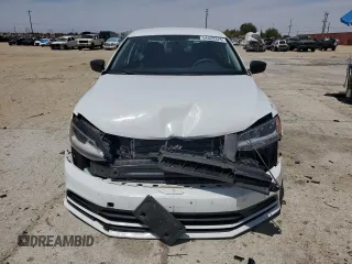 2015 Volkswagen Jetta SE z VIN 3VWD17AJ4FM338597, wystawiony jako Copart lot #59349565 z przebiegiem 50 108 mil mil oraz Szkoda całkowita • Salvage title. Historia ofert i sprzedaży dostępna na DreamBid. Obrazek 5.