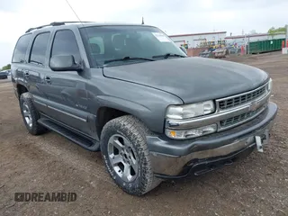 2002 Chevrolet Tahoe Z71 z VIN 1GNEK13Z42R135827, wystawiony jako IAAI lot #42129568 z przebiegiem 145 950 mil mil oraz . Historia ofert i sprzedaży dostępna na DreamBid. Obrazek 1.