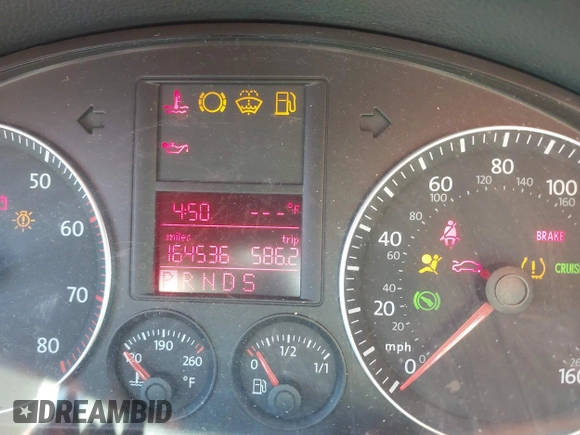 2007 Volkswagen Jetta 2.5 with VIN 3VWRF71K87M122916, listed as a IAAI auction lot 42299956 with 164,536 mi miles and . Bid and sale history available at DreamBid. Image 7.