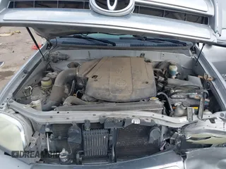 2006 Toyota Tundra SR5 with VIN 5TBRU34176S462165, listed as a IAAI auction lot 41694983 with 254,282 mi miles and . Bid and sale history available at DreamBid. Image 10.